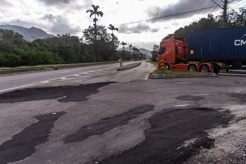Interdições parciais e bloqueios pontuais no acesso a Alexandra começam nesta sexta-feira para obras de pavimentação